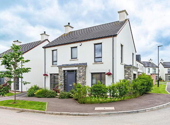 4 Bedroom Detached House For Sale In The Hollows, Lurgan, BT66