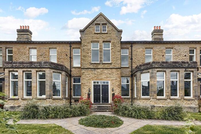 1 Bedroom Apartment To Rent In Borrowdale Court, Clifford Drive, Leeds, West Yorkshire, LS29