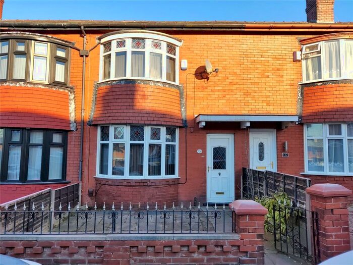 Houses for sale & to rent in OL1 2HR, Rochdale Road, Coldhurst Oldham