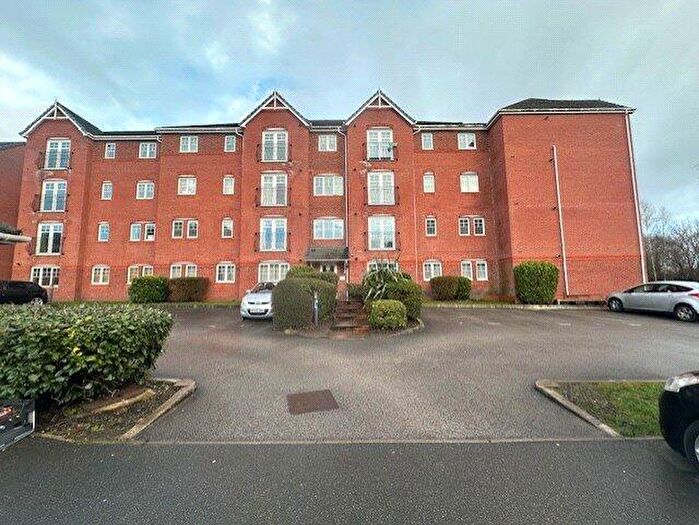 2 Bedroom Apartment For Sale In Blount Close, Crewe, Cheshire, CW1