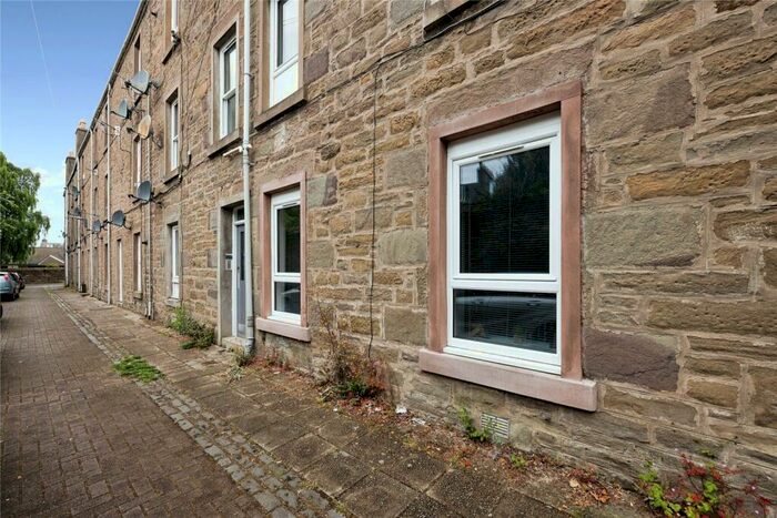 1 Bedroom Flat To Rent In Seafield Road, Dundee, Angus, DD1