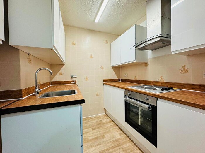 1 Bedroom Flat To Rent In Flat, St. Marys Road, Faversham, ME13