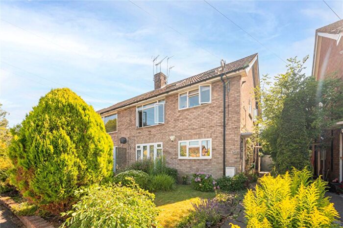 3 Bedroom Maisonette For Sale In Coniston Road, Leamington Spa, CV32