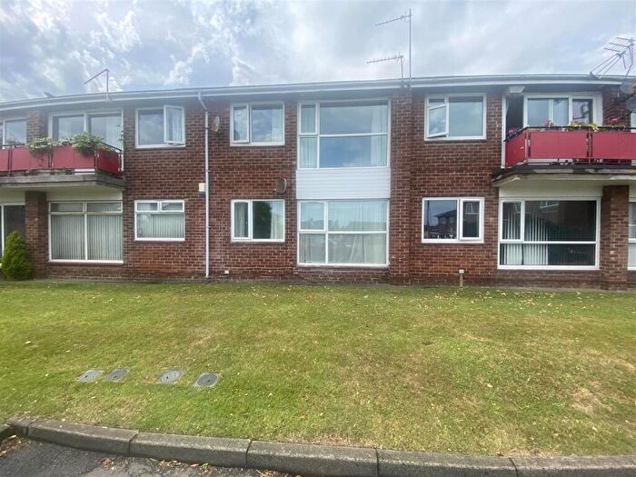 1 Bedroom Flat For Sale In Acomb Avenue, Seaton Delaval, NE25