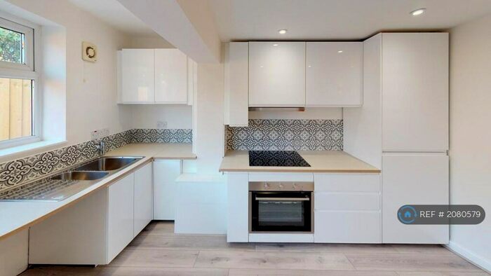 2 Bedroom Terraced House To Rent In Quainton Road, Waddesdon, Aylesbury, HP18