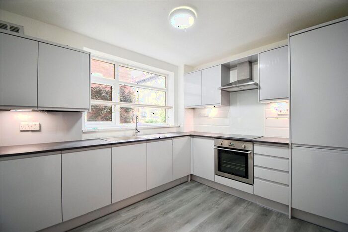 2 Bedroom Flat To Rent In Alliance Court, Hills Avenue, Cambridge, CB1