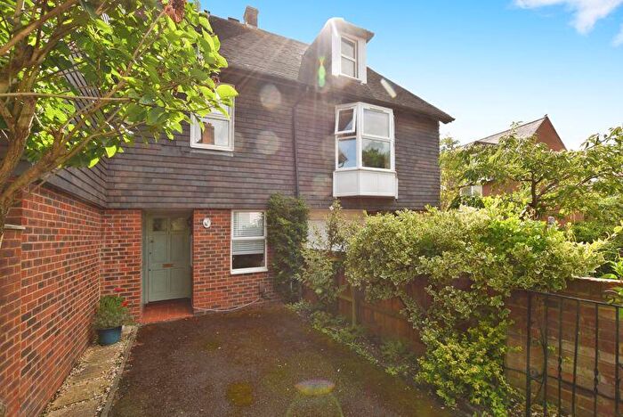 2 Bedroom Terraced House To Rent In The Friary, Salisbury, SP1