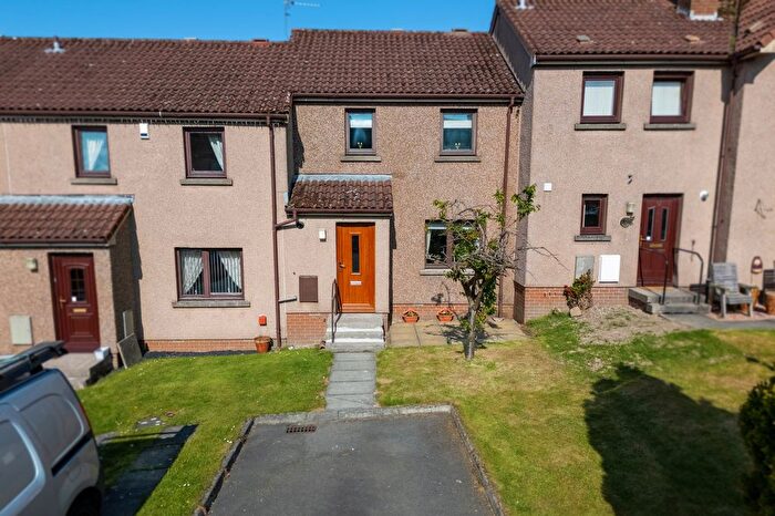 2 Bedroom Terraced House For Sale In Bishop Avenue, Lochgelly, KY5