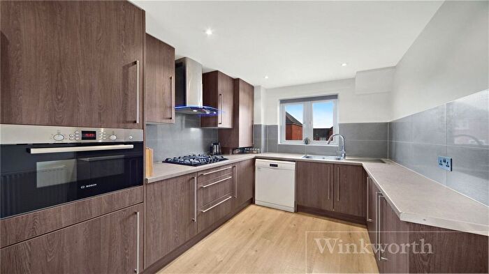 2 Bedroom Flat To Rent In Gloster House, Glanville Mews, Stanmore, Middlesex, HA7