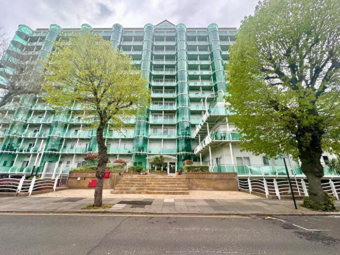 5 Bedroom Apartment To Rent In P, Tower Point, Sydney Road, Enfield, EN2