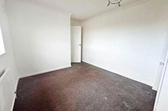 2 Bedroom Semi-Detached House For Sale In Sycamore Road, Carlton-in-Lindrick, Worksop, Nottinghamshire, S81