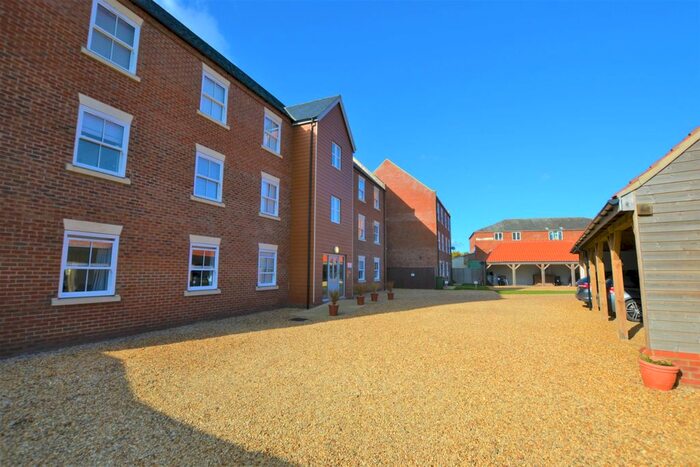 2 Bedroom Flat For Sale In Railway Sidings Yard, Snettisham, King's Lynn, PE31