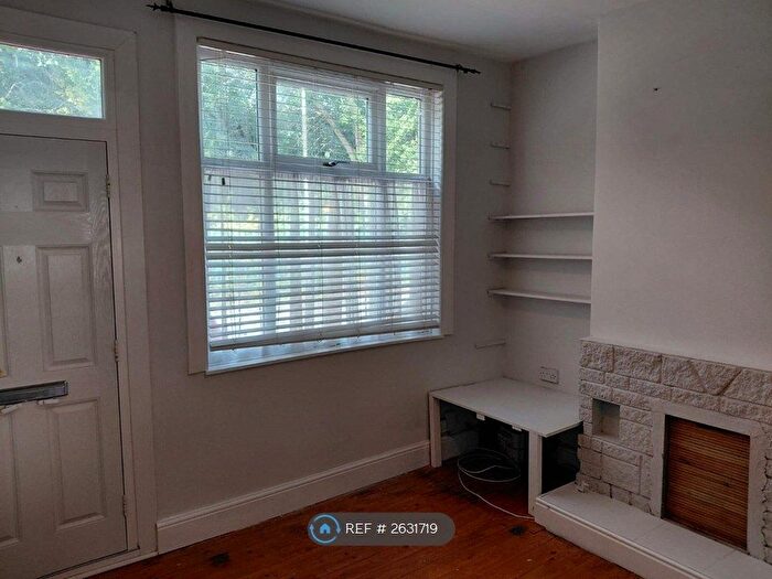2 Bedroom Terraced House To Rent In Station Road, Northfield, Birmingham, B31