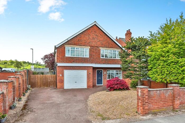 5 Bedroom Detached House For Sale In Nottingham Road, Gotham, Nottingham, Nottinghamshire, NG11
