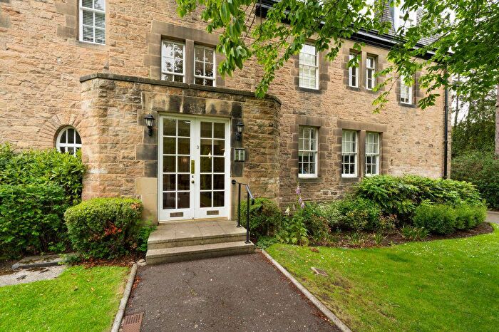2 Bedroom Flat For Sale In / East Suffolk Park, Newington, Edinburgh, EH16