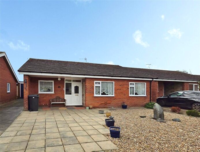 3 Bedroom Bungalow For Sale In Melton Court, Hethersett, Norwich, Norfolk, NR9