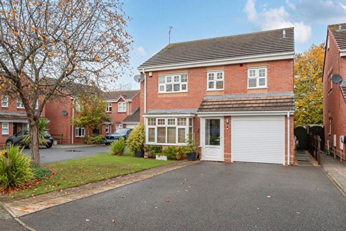 4 Bedroom Detached House For Sale In Patience Grove, Heathcote, Warwick, CV34