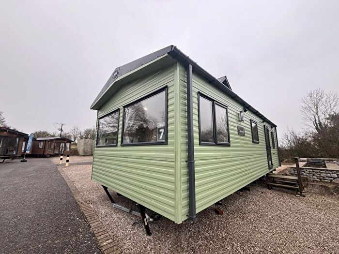2 Bedroom Property For Sale In Hale, Milnthorpe, LA7