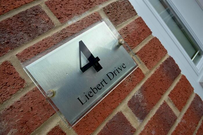 3 Bedroom Semi-Detached House To Rent In Liebert Drive, Swinton, Manchester, M27