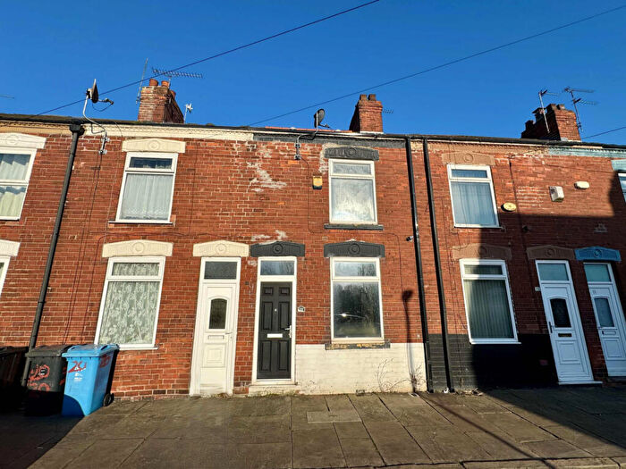 2 Bedroom Terraced House For Sale In Farringdon Street, Hull, HU5