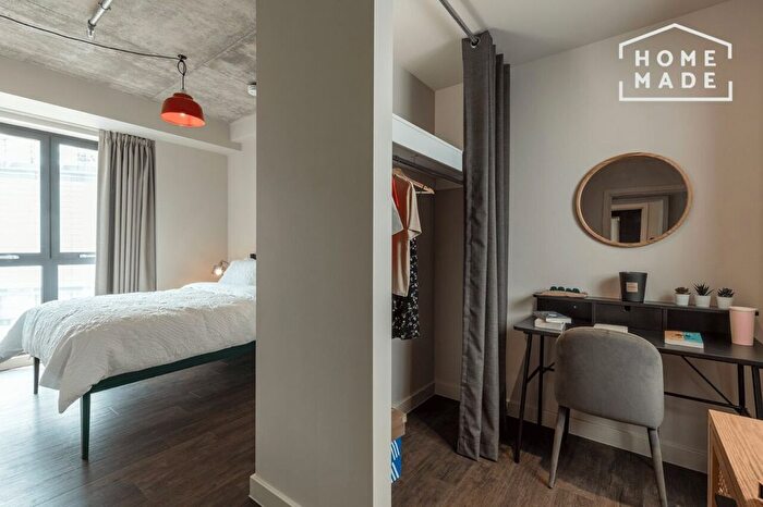 4 Bedroom Flat To Rent In The Robinson, Wembley, HA9