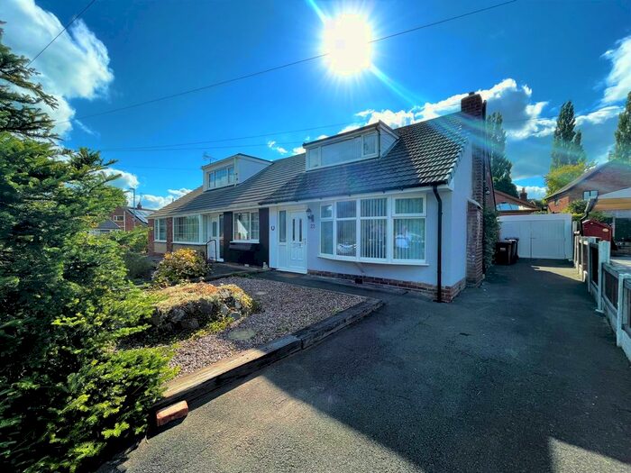 2 Bedroom Semi-Detached Bungalow To Rent In Heaton Close, Walton-Le-Dale, Preston, PR5