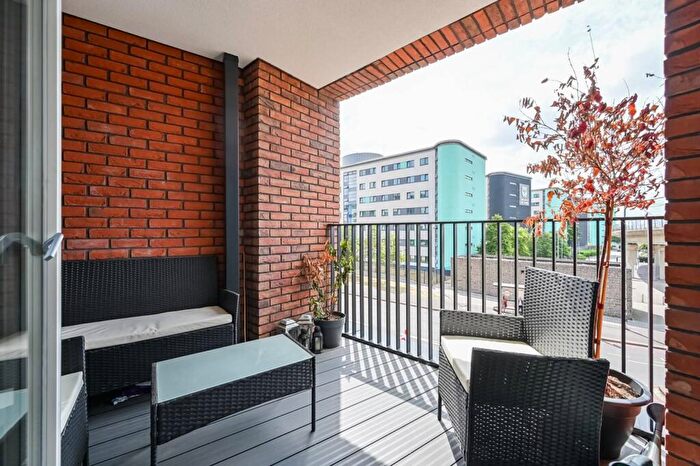 1 Bedroom Flat For Sale In Galyon Point, Royal Docks, London, E16