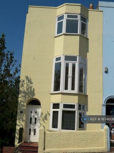 6 Bedroom End Of Terrace House To Rent In Egremont Place, Brighton, BN2