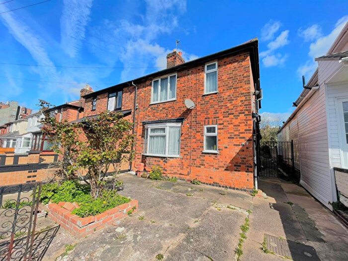 3 Bedroom Semi Detached House For Sale In Elizabeth Street, North Evington, Leicester, LE5