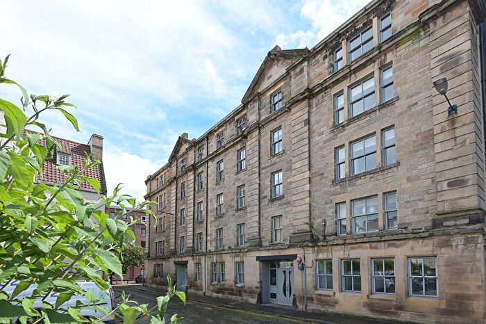 2 Bedroom Flat For Sale In Water Street, The Shore, Edinburgh, EH6