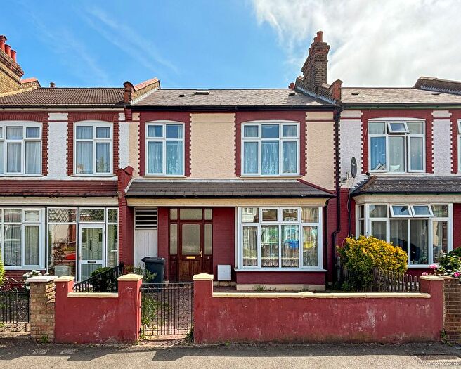 3 Bedroom Terraced House For Sale In Muirkirk Road, Catford, SE6