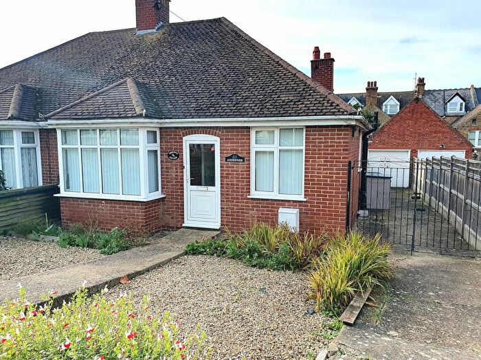 2 Bedroom Semi-Detached Bungalow To Rent In Downs Park, Herne Bay, CT6