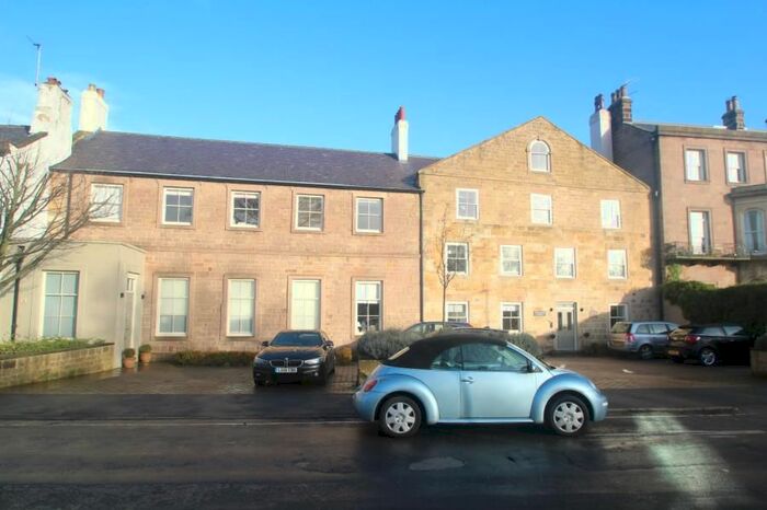 2 Bedroom Flat To Rent In Devonshire Place, Harrogate, HG1