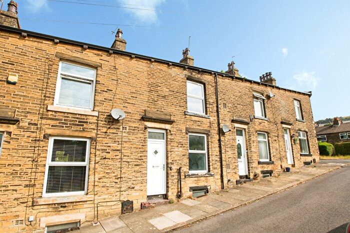 2 Bedroom Terraced House For Sale In Brougham Road, Halifax, HX3