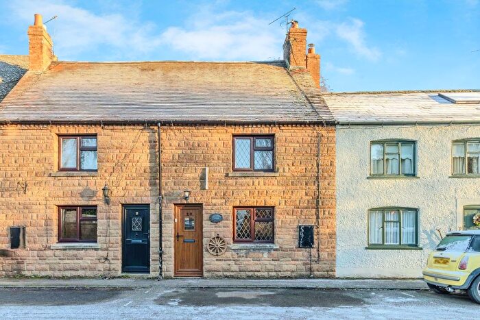 2 Bedroom Cottage For Sale In Brook Street, Fenny Compton, CV47