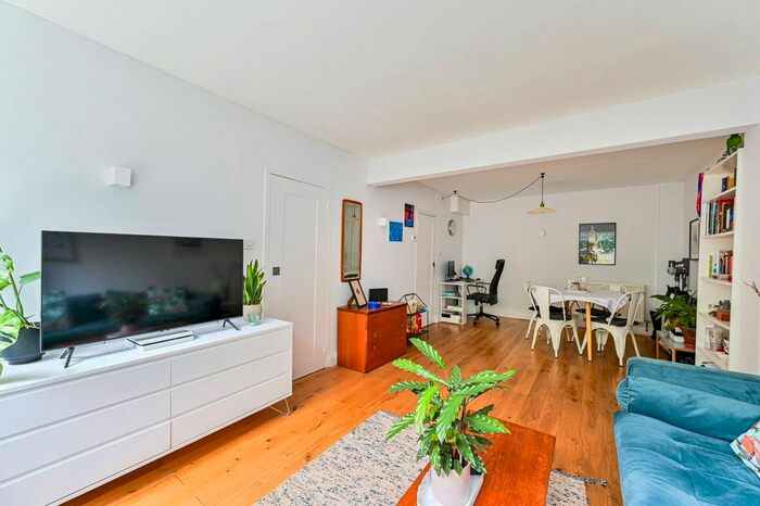 1 Bedroom Flat To Rent In Streatham Hill, Streatham Hill, London, SW2