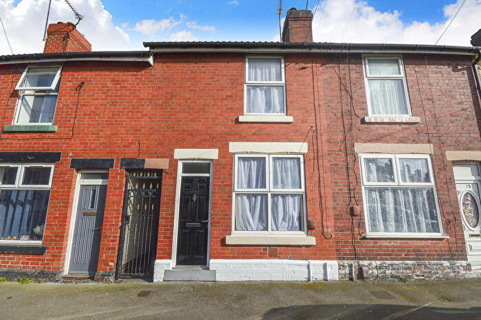 2 Bedroom Terraced House For Sale In Hatherley Road, Eastwood, S65
