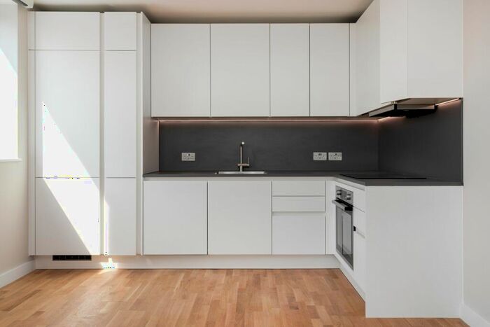 1 Bedroom Flat To Rent In Premier House Canning Road, HA3