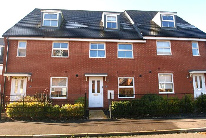3 Bedroom Terraced House To Rent In Fuller Way, Andover, SP11