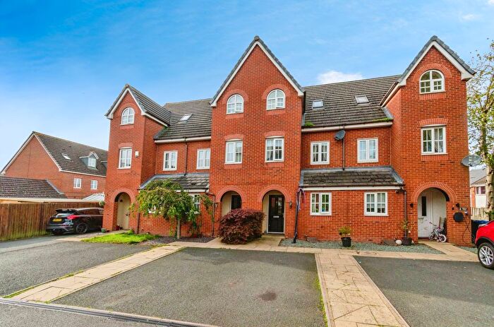 3 Bedroom Terraced House For Sale In Weaves Close, Great Wyrley, Walsall, Staffordshire, WS6