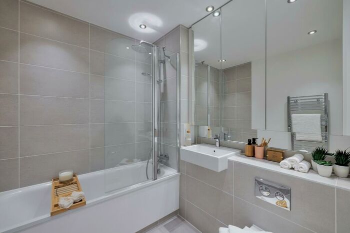 2 Bedroom Apartment To Rent In Fleet At Royal Albert Wharf, Wallis Walk, London, E16