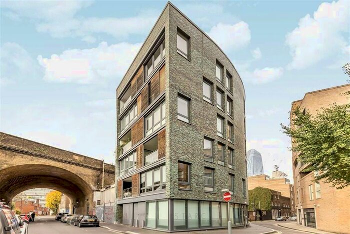3 Bedroom Flat To Rent In Dolben Street, London, SE1