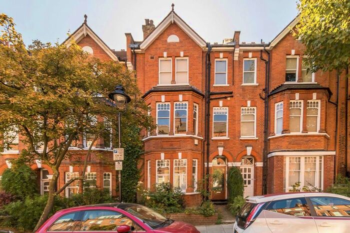 Studio To Rent In Heath Hurst Road, London, NW3