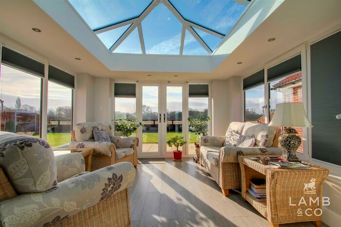 3 Bedroom Detached Bungalow For Sale In Mill Lane, Weeley Heath, CO16