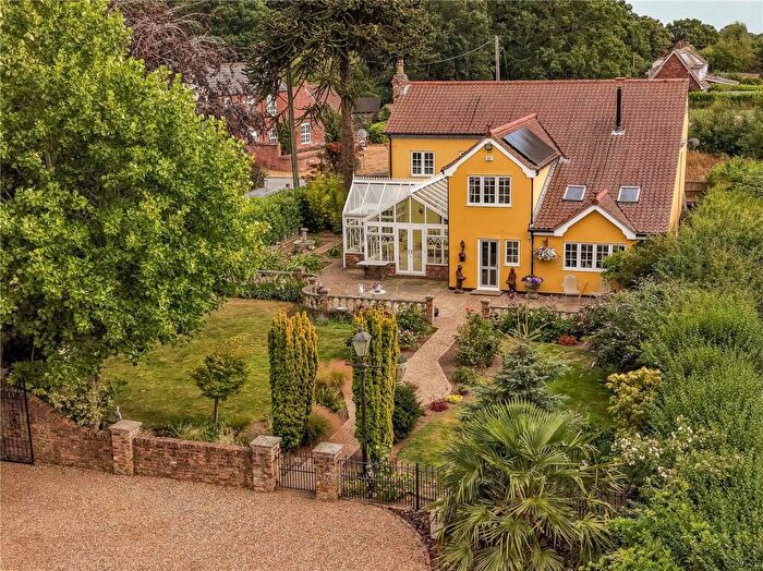 4 Bedroom Detached House For Sale In Reeves Corner, Great Plumstead, Norwich, Norfolk, NR13