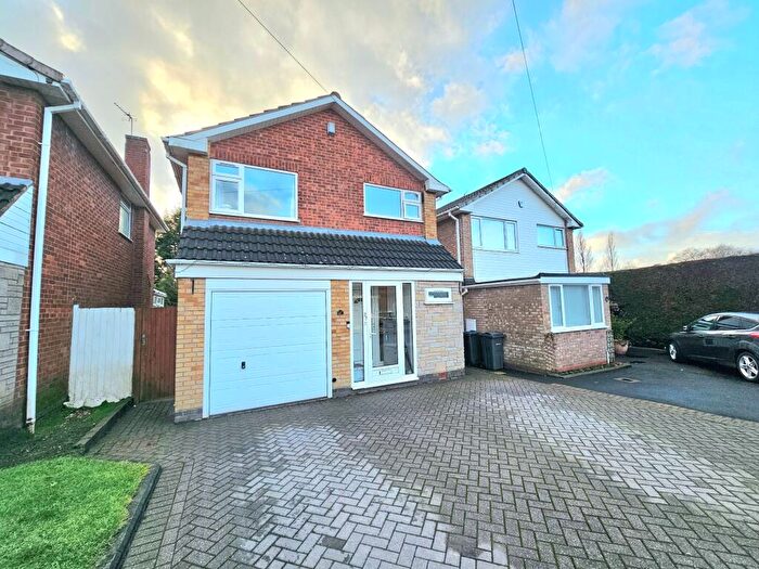 3 Bedroom Detached House For Sale In Woodway, Birmingham, B24