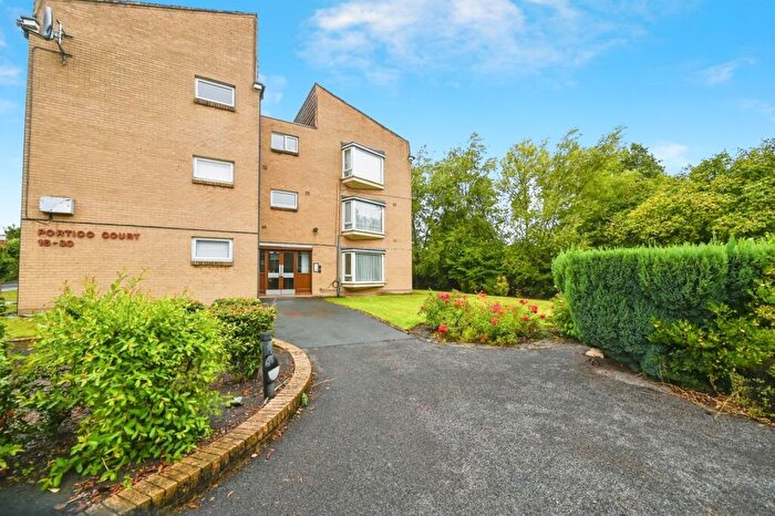 2 Bedroom Apartment For Sale In Portico Court, Prescot, Merseyside, L35