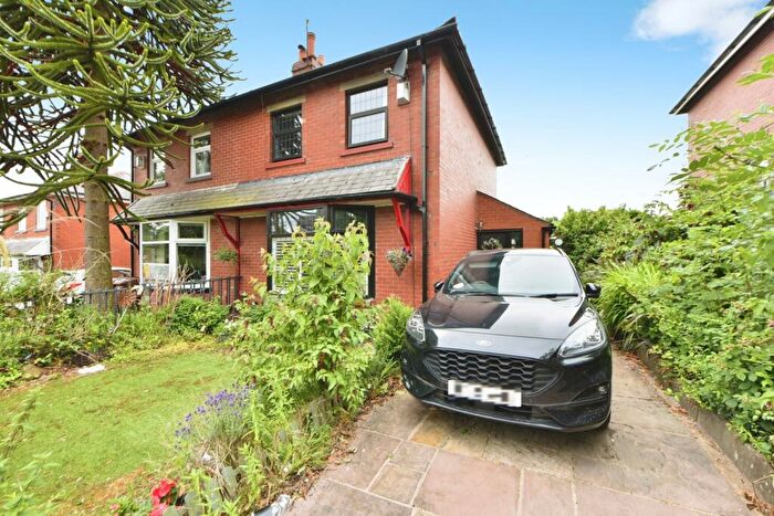 3 Bedroom Semi-Detached House For Sale In Marsden Road, Burnley, Lancashire, BB10