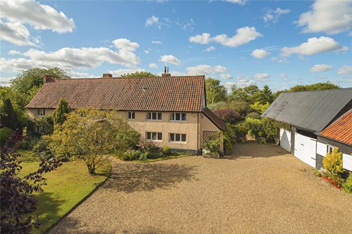 6 Bedroom Detached House For Sale In Bartlow Road, Castle Camps, Cambridge, CB21