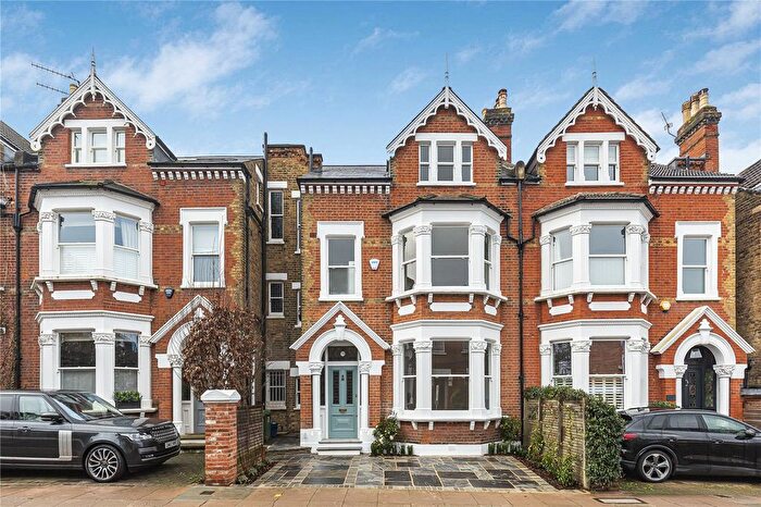 5 Bedroom Terraced House For Sale In Onslow Road, Richmond, Surrey, TW10